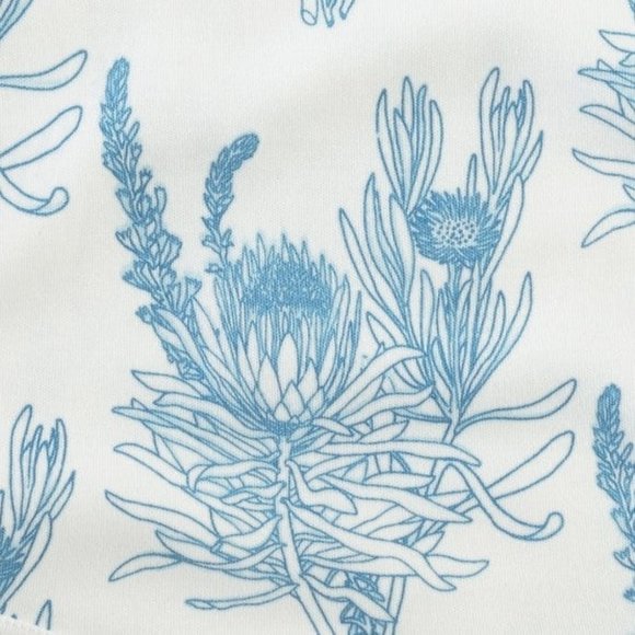 NWT Kate Quinn 2 Piece Double Ruffle Sun Suit Large Proteas 0-3m Organic Cotton - Picture 2 of 2